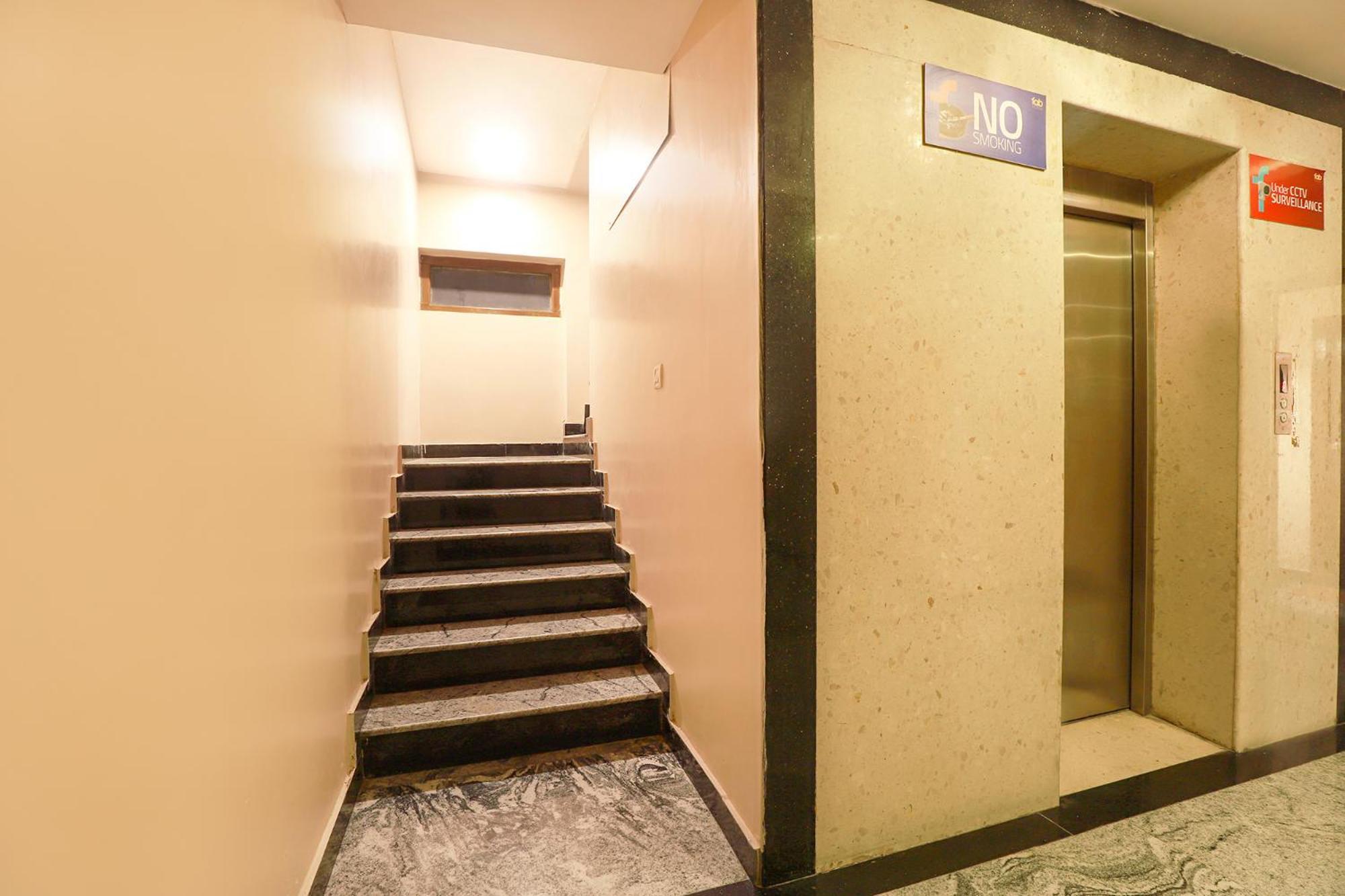 Hotel Fabhotel Nk Courtyard - Nr Guindy Industrial Estate Chennai